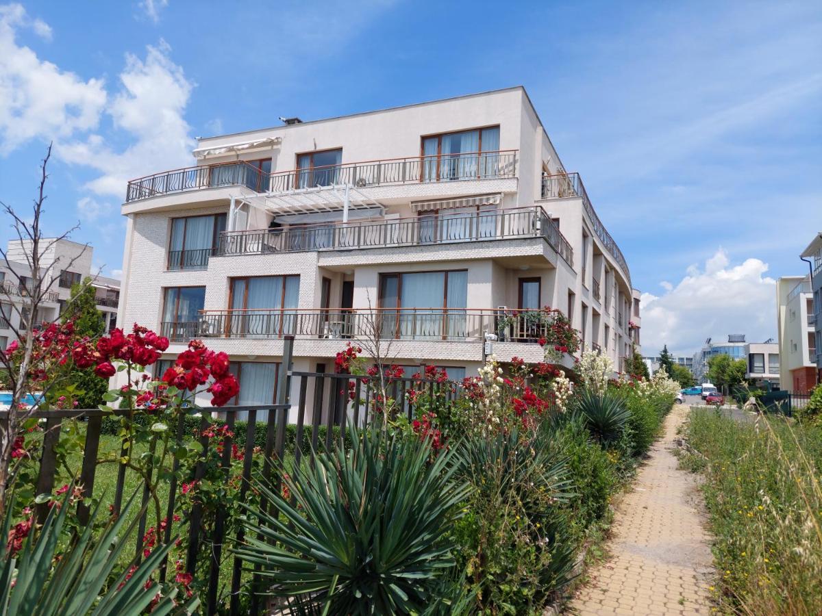 Sea Panorama Apartment - Diamond Beach Sarafovo Burgas City Exterior foto